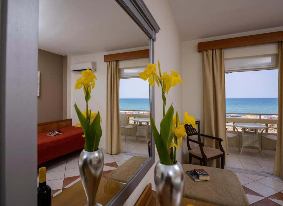 Platanias Mare Hotell Exteriör bild