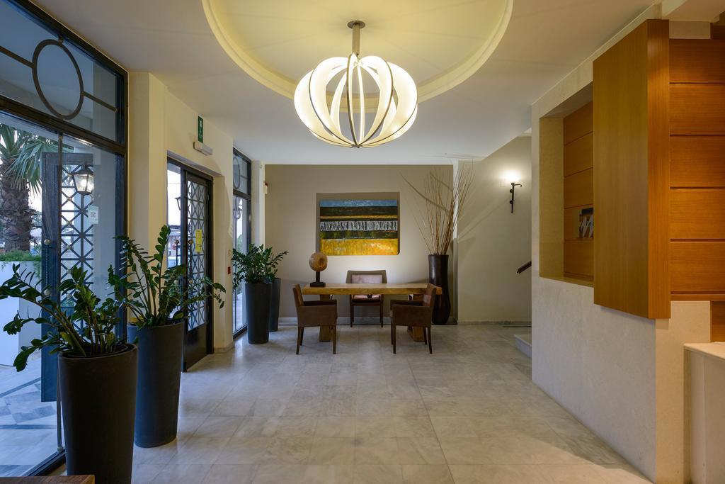 Platanias Mare Hotell Exteriör bild