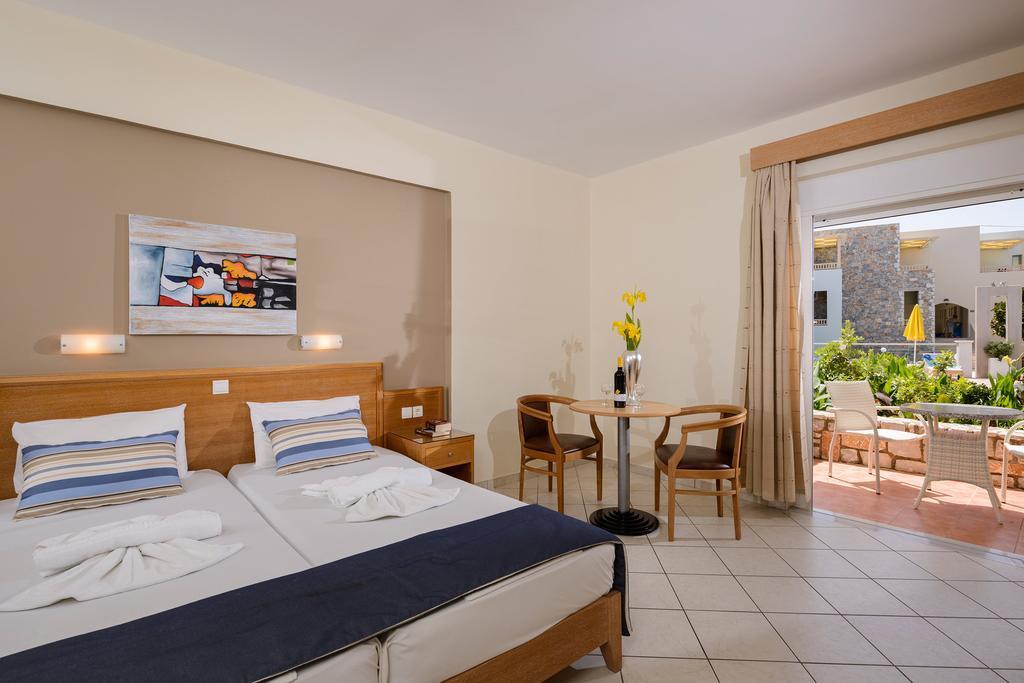 Platanias Mare Hotell Rum bild